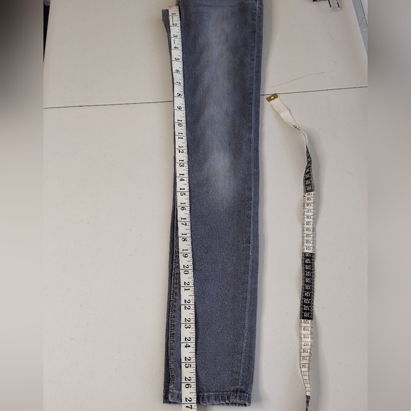 Hudson Girl's Jeans - Picture 12 of 16